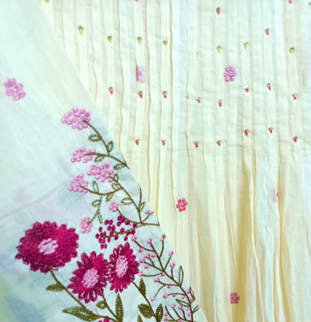 Nazaakat-Ivory-Bloom - Embroidered Mul Cotton Suit Set with Dupatta