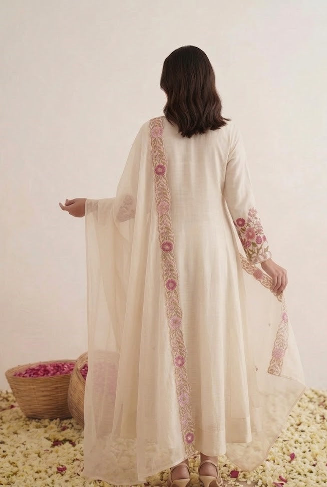 Nazaakat-Ivory-Bloom - Embroidered Mul Cotton Suit Set with Dupatta