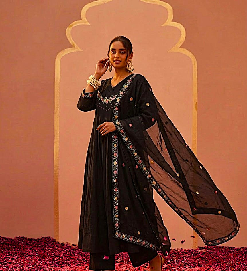 Siyah Gul -BLACK  Floral Embroidered Kurta Plazo Set with Dupatta